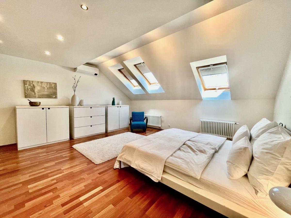 Luxury Penthouse Appartement Prague