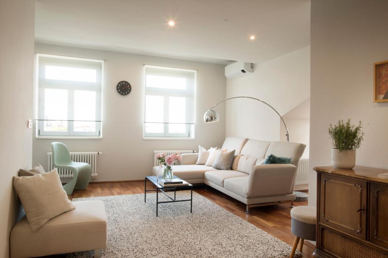 Apartment Luxury Penthouse Prague